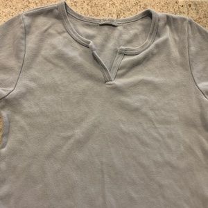 Brandy Melville baby Tee